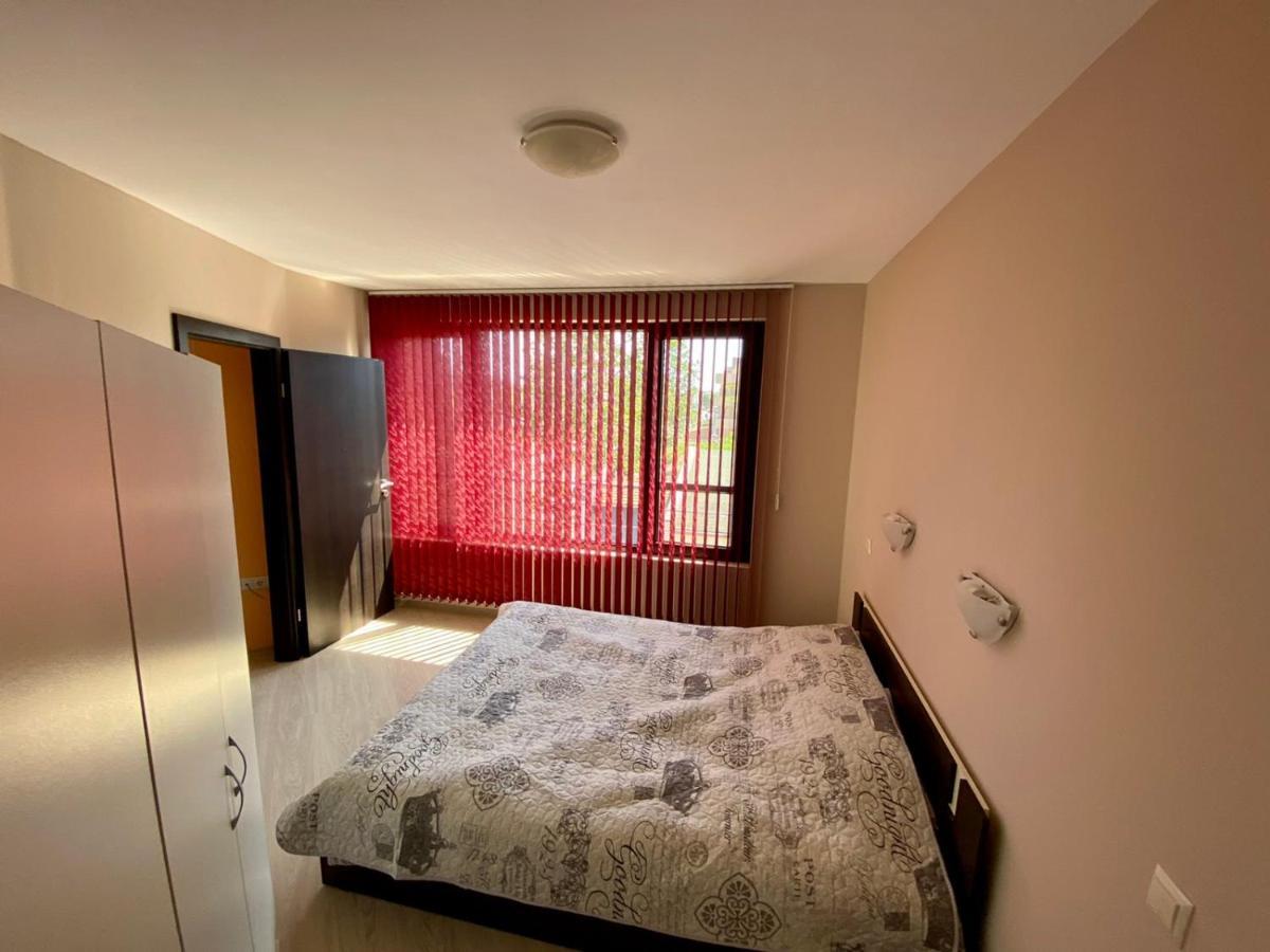 Cozy Apartment In The Center Of Primorsko Zewnętrze zdjęcie